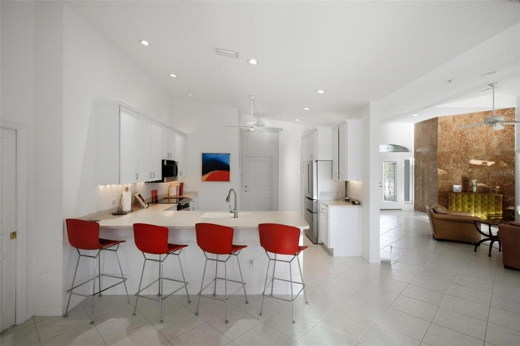 209 DIVINCI DRIVE photo 17