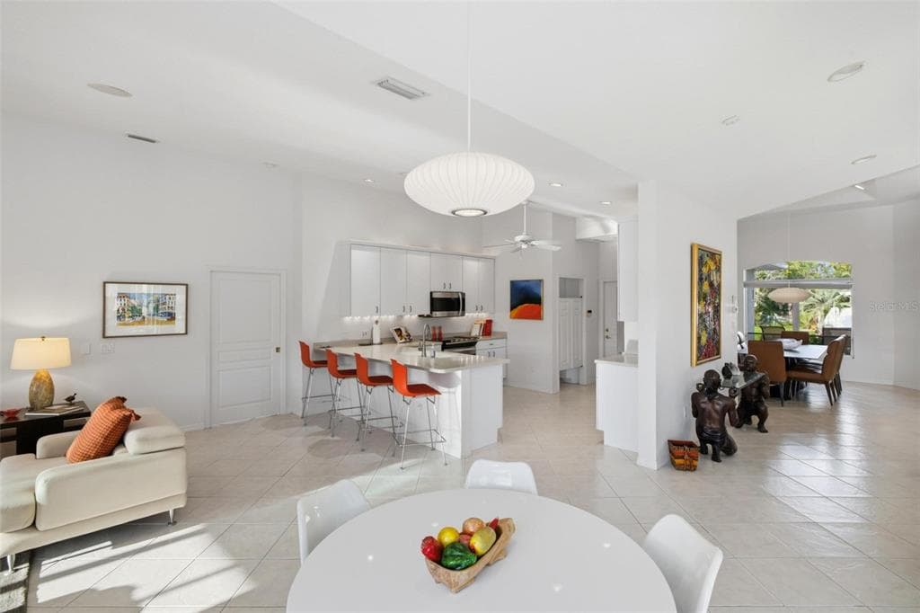 209 DIVINCI DRIVE photo 22