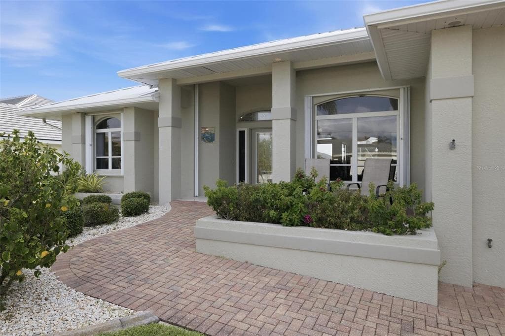 209 DIVINCI DRIVE photo 3