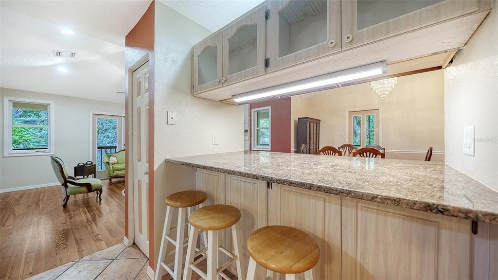 2046 CORDES STREET photo 12