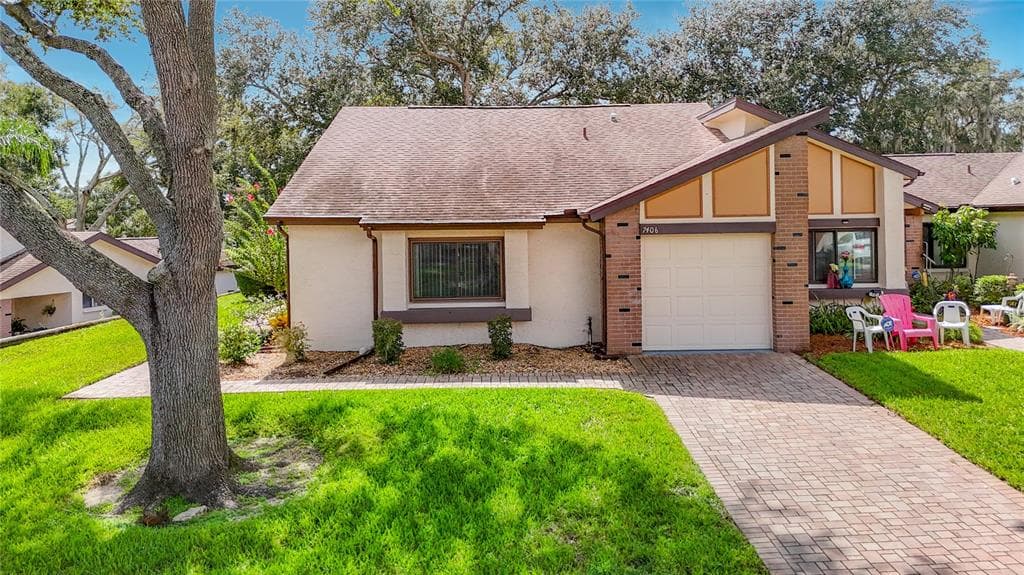 7406 HEATHER WALK DRIVE photo 1