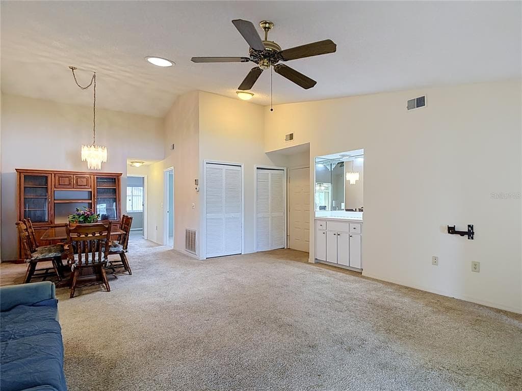 7406 HEATHER WALK DRIVE photo 10