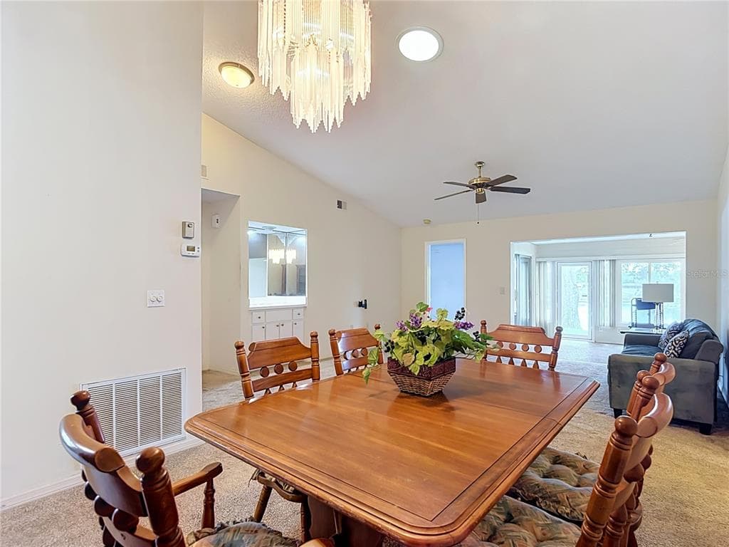 7406 HEATHER WALK DRIVE photo 15