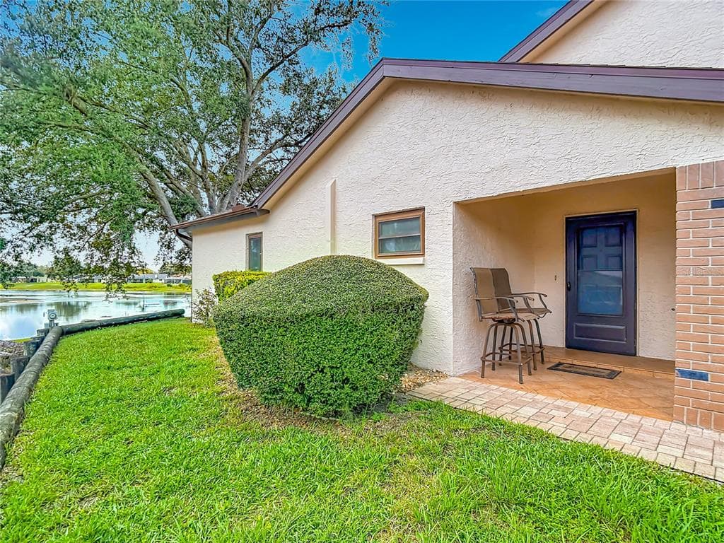 7406 HEATHER WALK DRIVE photo 11