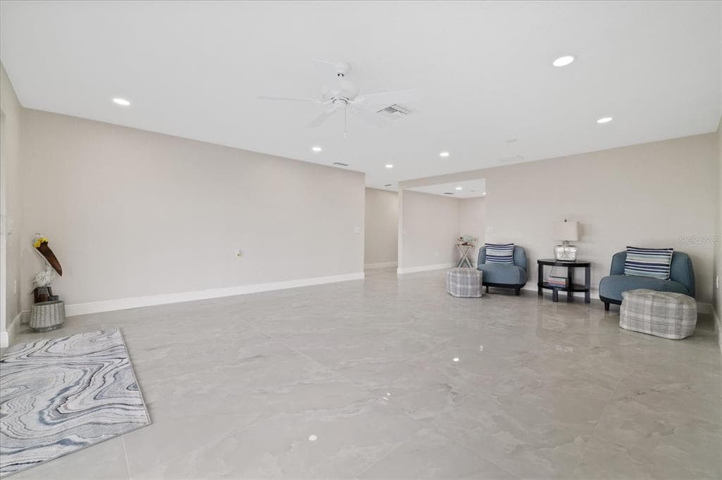 3961 HEADSAIL DRIVE photo 14