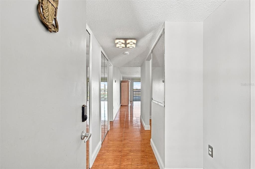 7700 SUN ISLAND DRIVE S 202 photo 5