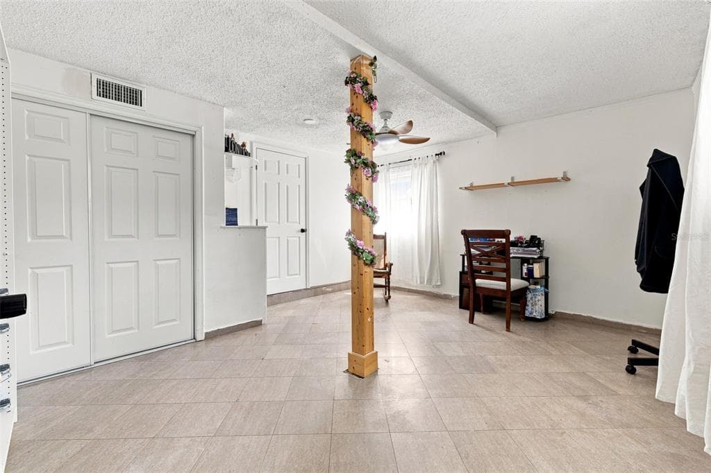 3104 W OSBORNE AVENUE photo 23
