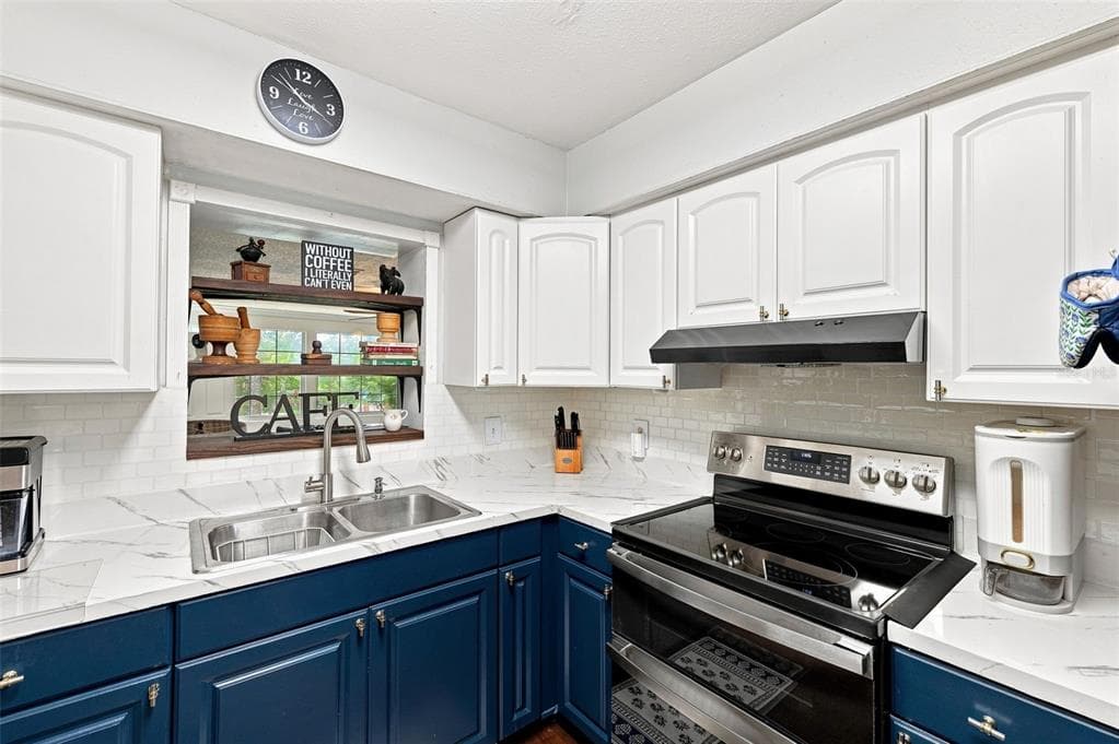 3104 W OSBORNE AVENUE photo 13