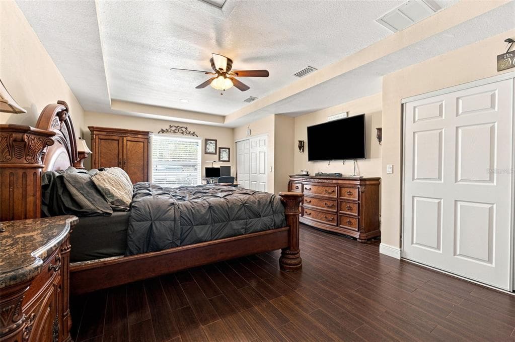3104 W OSBORNE AVENUE photo 21