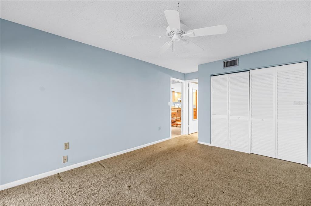 103 1ST STREET E 306 photo 21