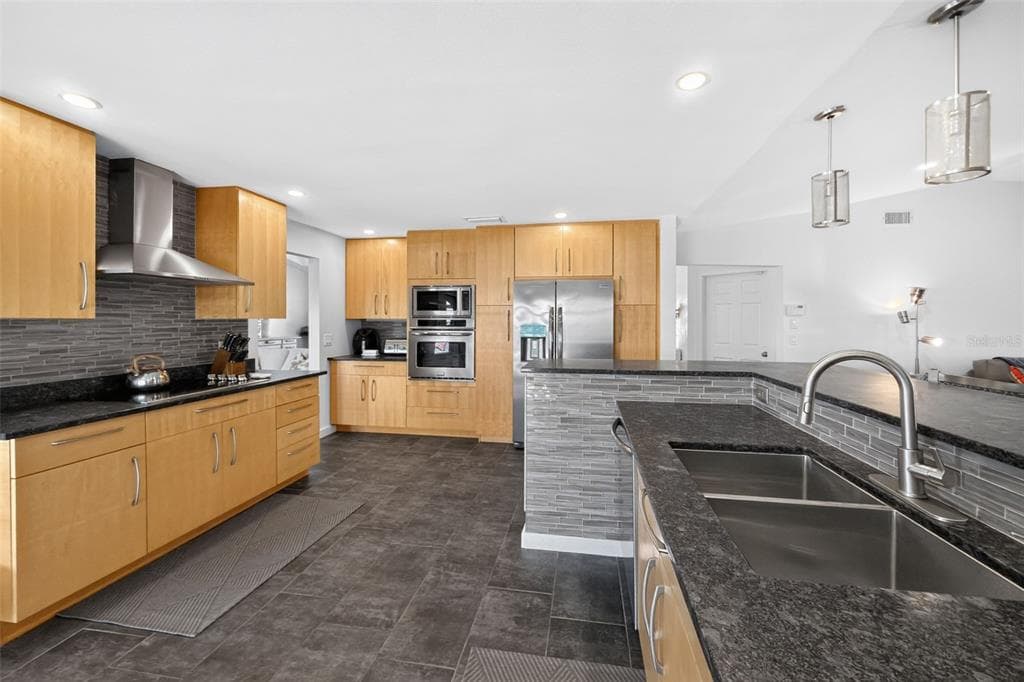 2459 DIXON TERRACE photo 13