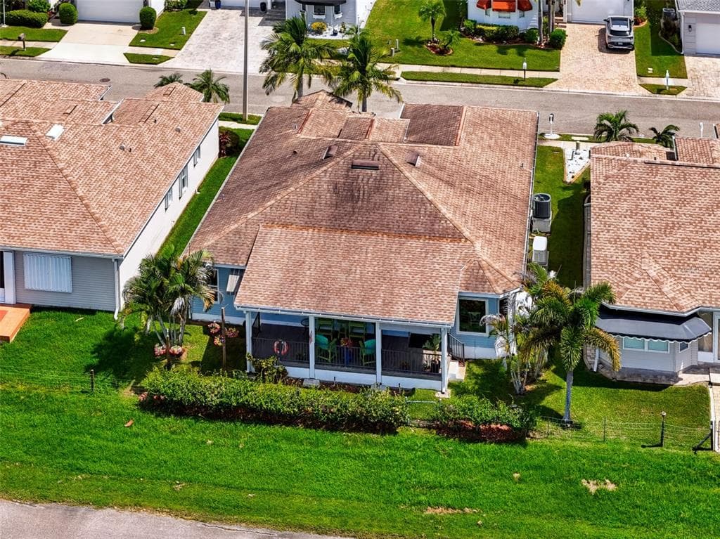 534 CANAL WAY photo 8