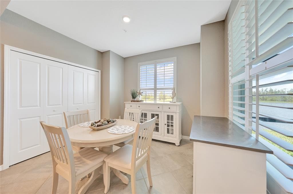 14271 HERITAGE LANDING BOULEVARD 1516 photo 13