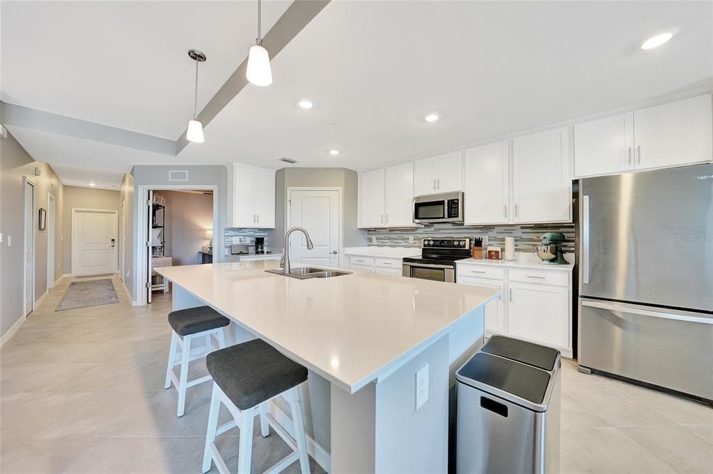 14271 HERITAGE LANDING BOULEVARD 1516 photo 7