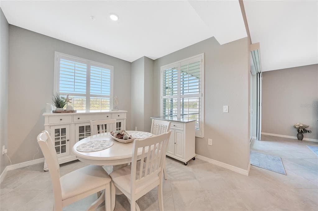 14271 HERITAGE LANDING BOULEVARD 1516 photo 14