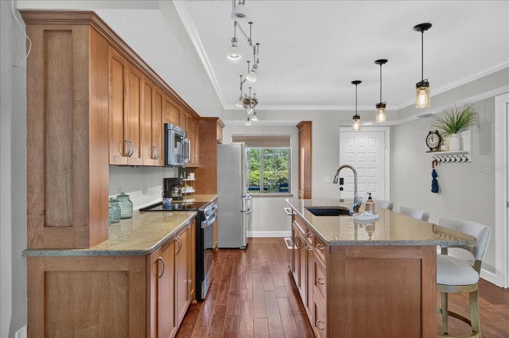 1805 MARINER DRIVE 51 photo 6