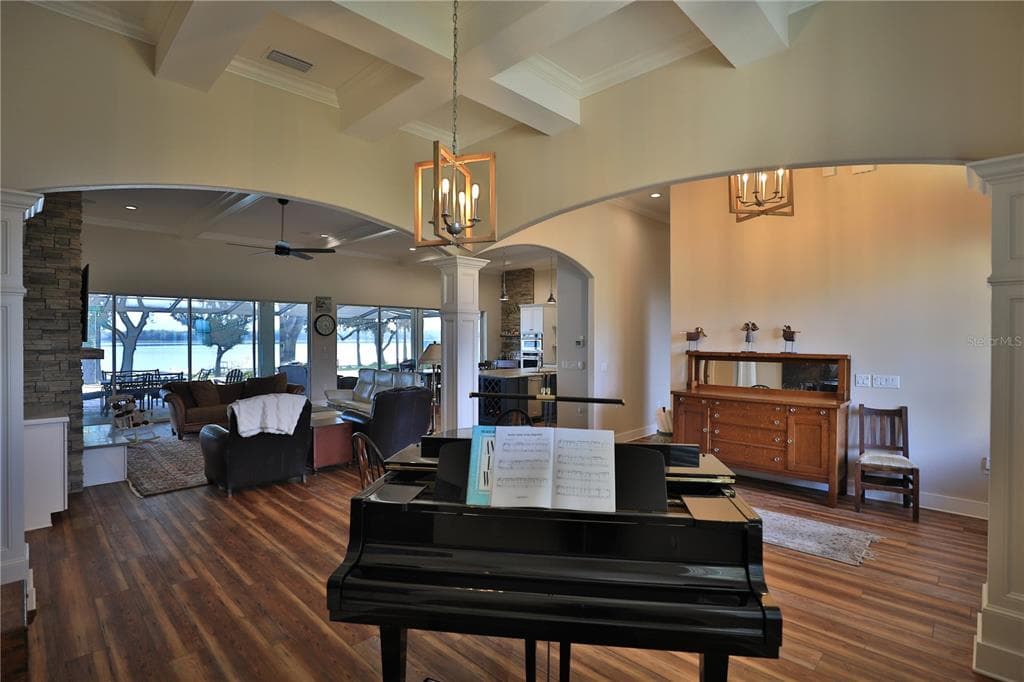 11811 SE SUNSET HARBOR ROAD photo 8