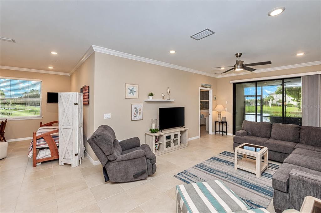 23853 COLLINA WAY 101 photo 17