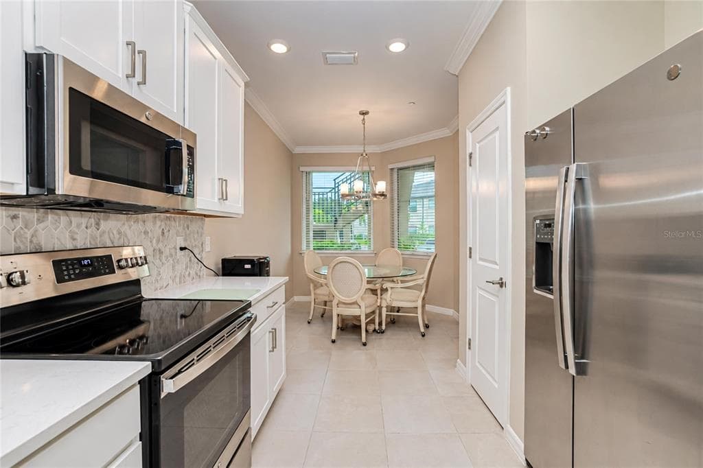 23853 COLLINA WAY 101 photo 11