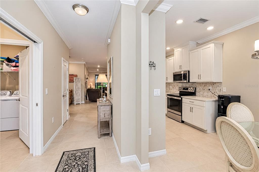 23853 COLLINA WAY 101 photo 8