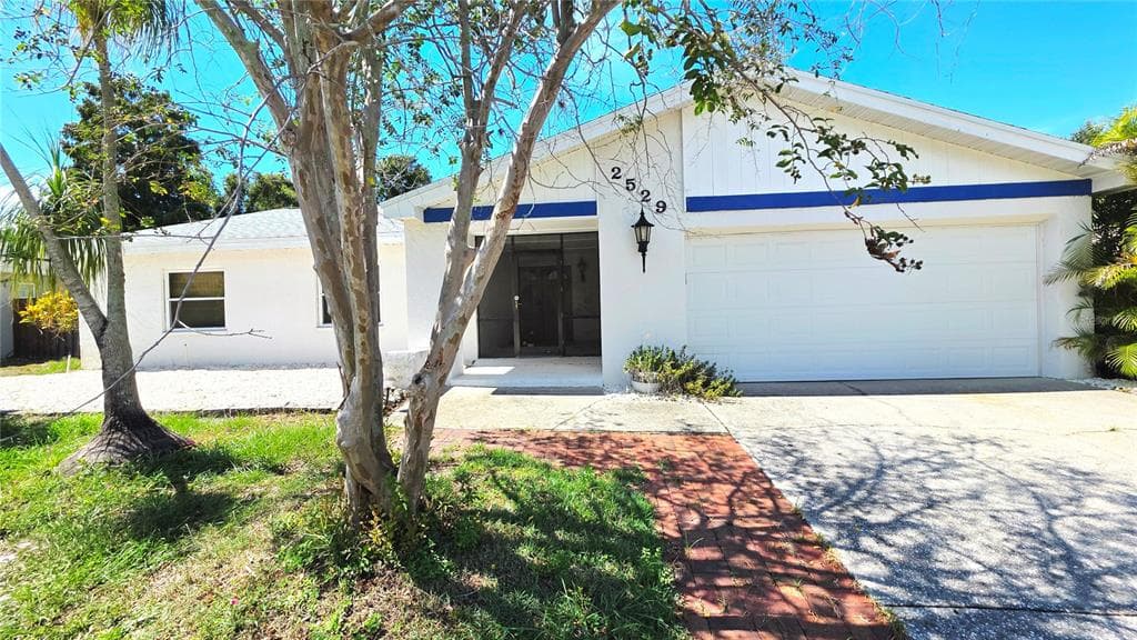 2529 INDIGO DRIVE photo 4