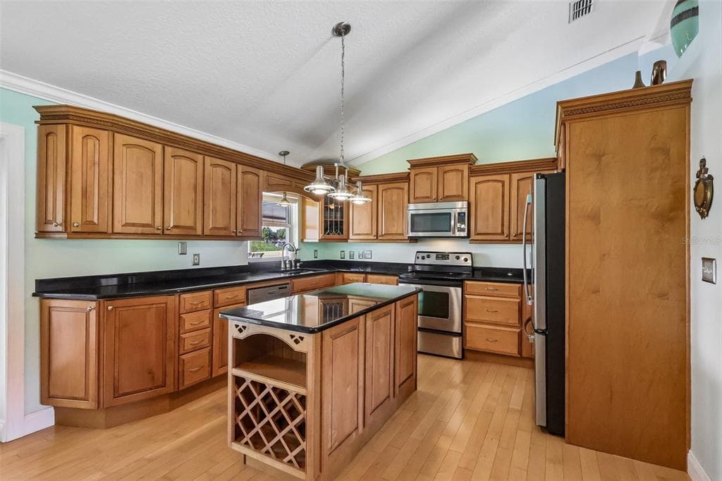 28116 LOIS DRIVE photo 25