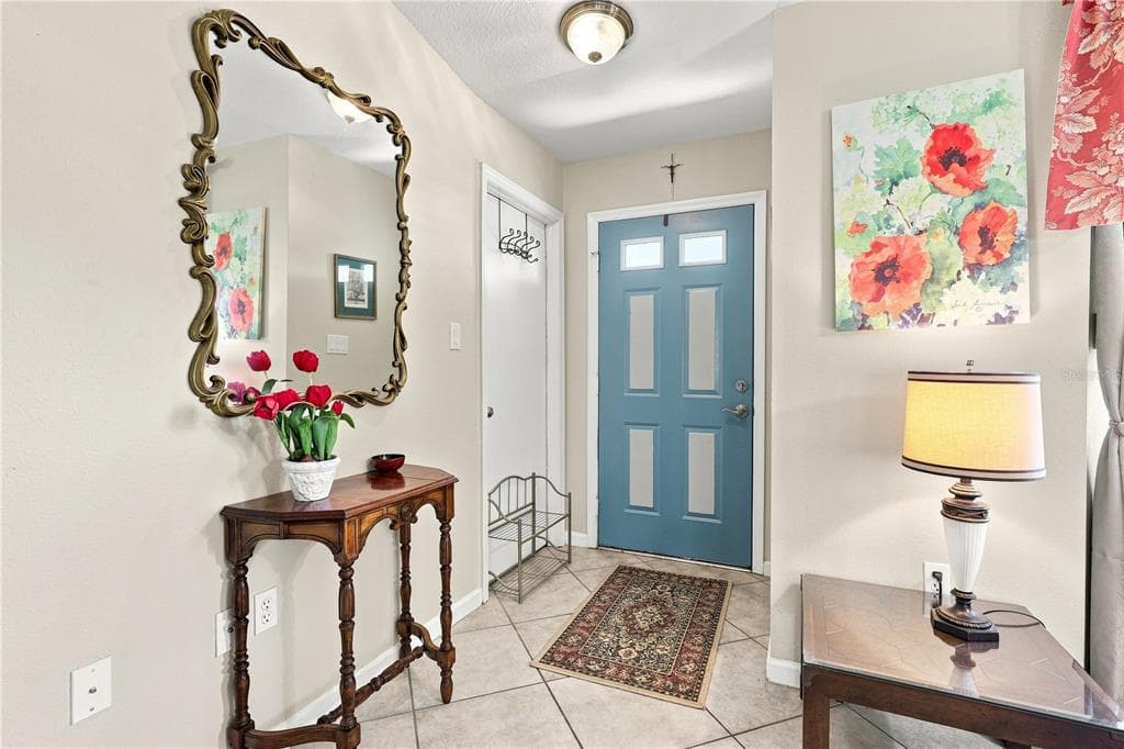468 HARLAND STREET photo 2