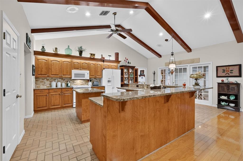 3081 LAKESHORE DRIVE photo 23
