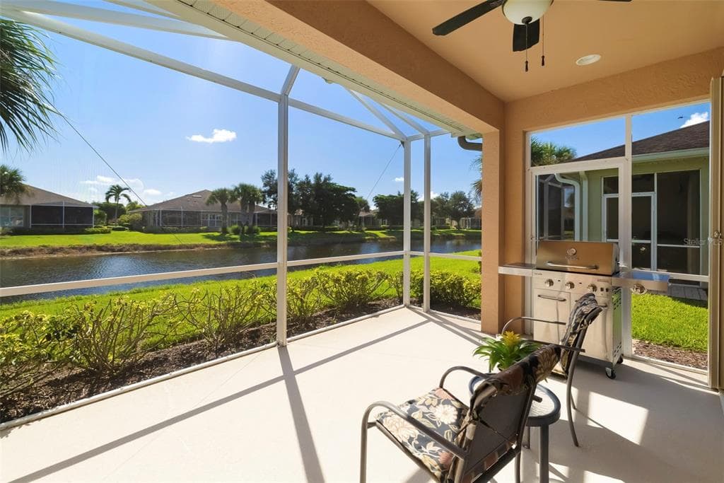 292 CAPULET DRIVE photo 17