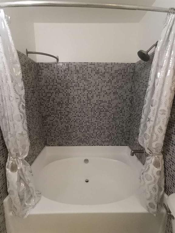 10024 STRAFFORD OAK COURT 807 photo 15