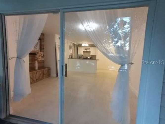 10024 STRAFFORD OAK COURT 807 photo 4