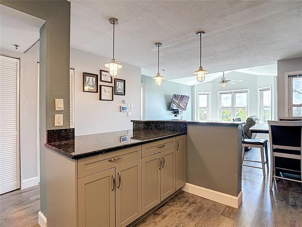 5722 BISCAYNE COURT 304 photo 20
