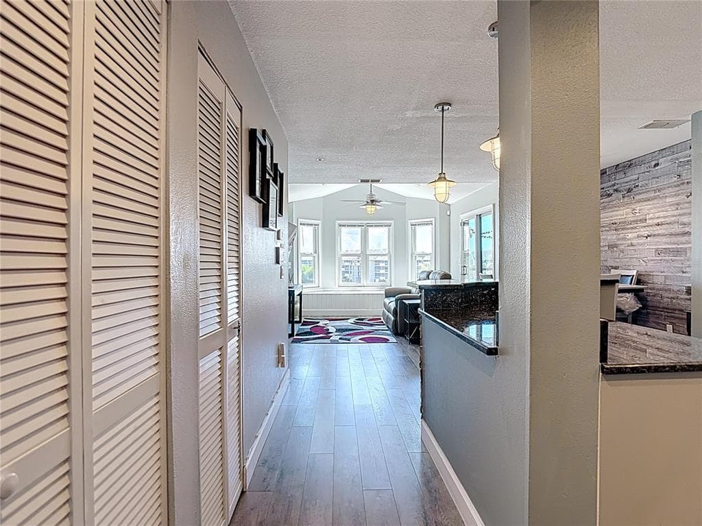 5722 BISCAYNE COURT 304 photo 15