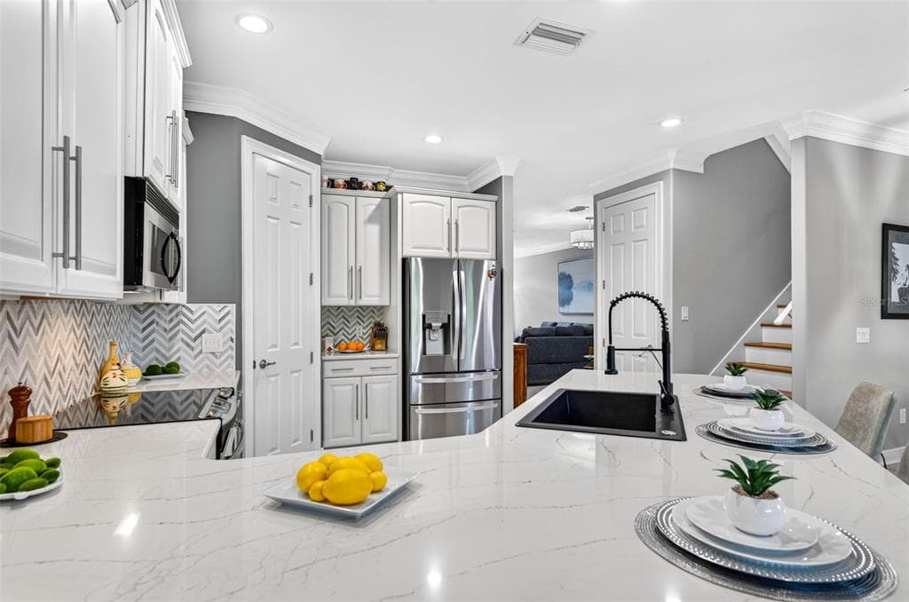 10324 SAVILLE ROWE LANE photo 15