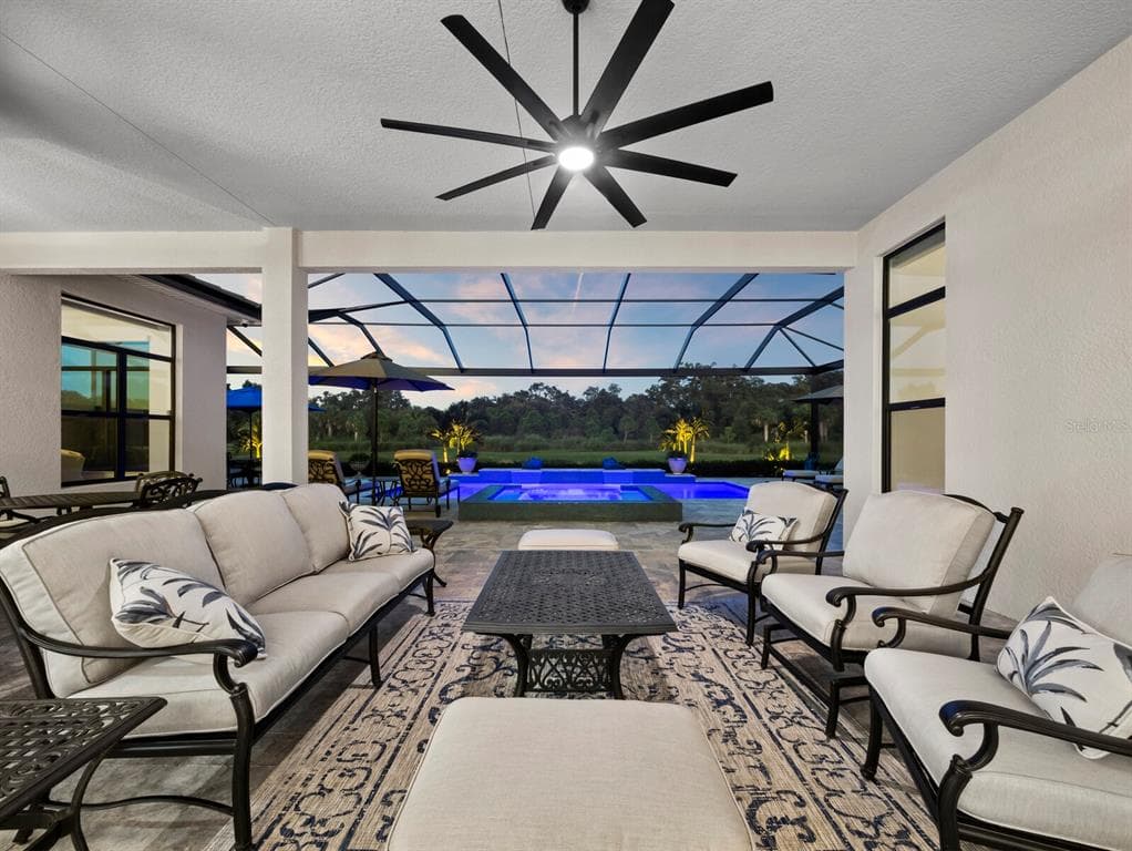 8989 ARTISAN WAY photo 24