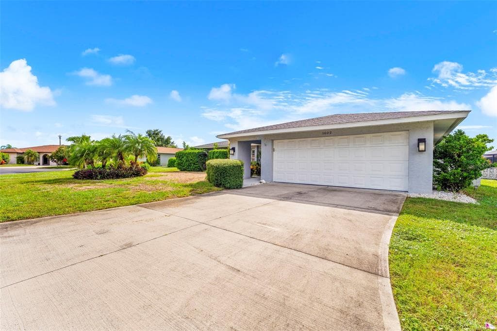 1602 CYPRESS POINT COURT photo 6