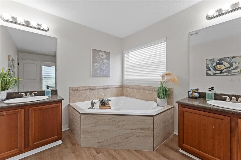 12203 COLONY LAKES BOULEVARD photo 17