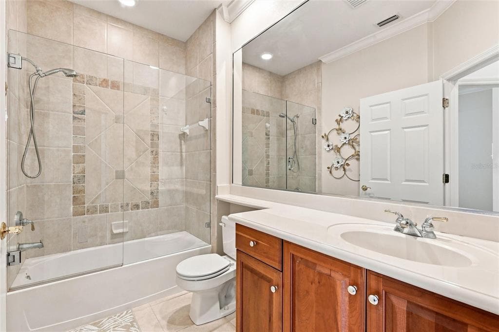 1328 THORNAPPLE DRIVE photo 21