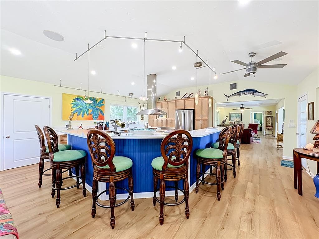 2212 6TH STREET W photo 14