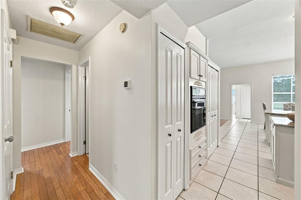 12427 BRISTOL COMMONS CIRCLE photo 12