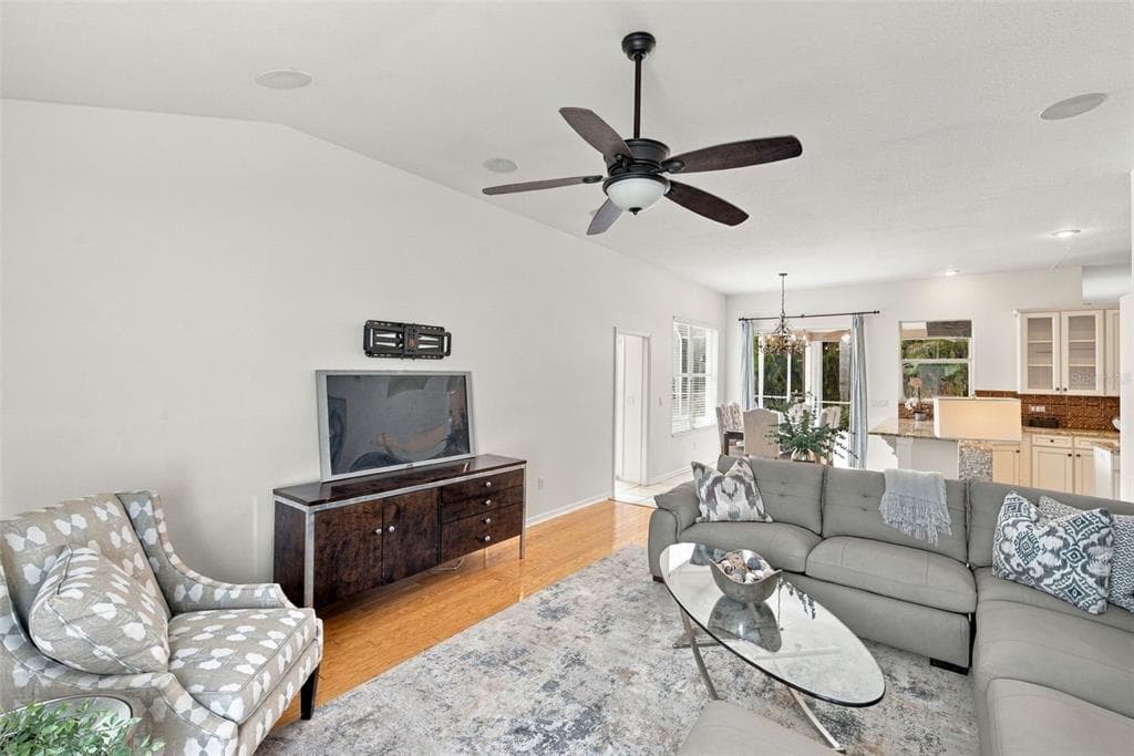 12427 BRISTOL COMMONS CIRCLE photo 21