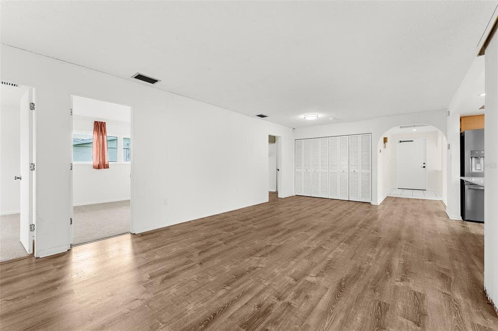 21129 EDGEWATER DRIVE photo 23