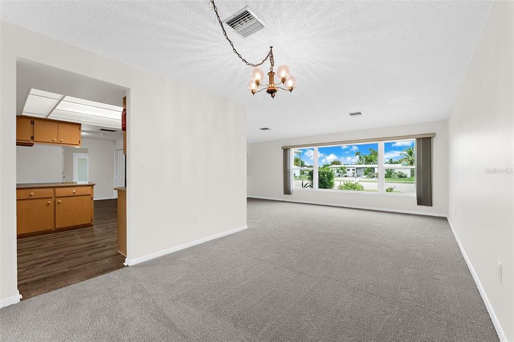 21129 EDGEWATER DRIVE photo 13