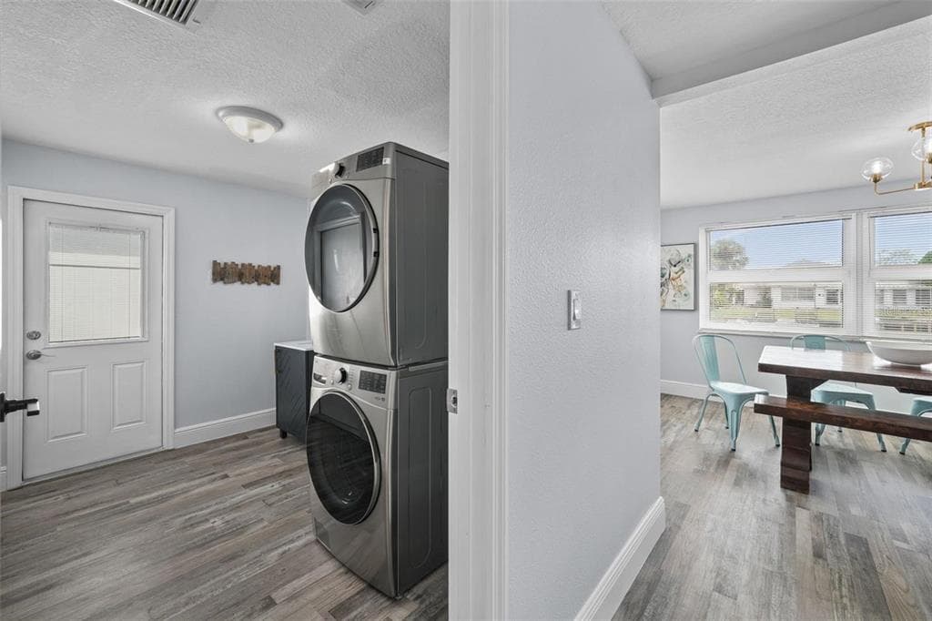 13704 VERONICA DRIVE photo 23