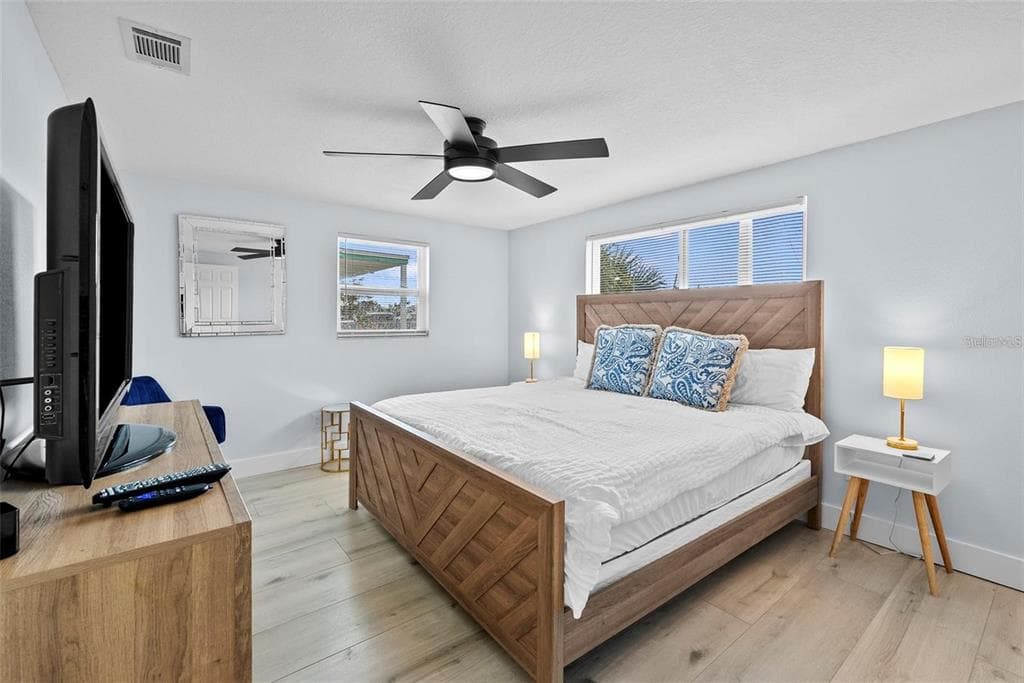 13704 VERONICA DRIVE photo 17