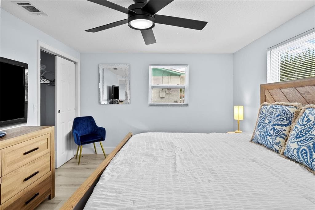 13704 VERONICA DRIVE photo 16