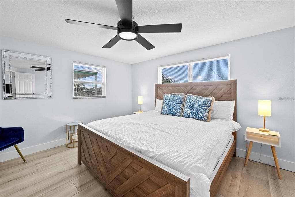 13704 VERONICA DRIVE photo 15