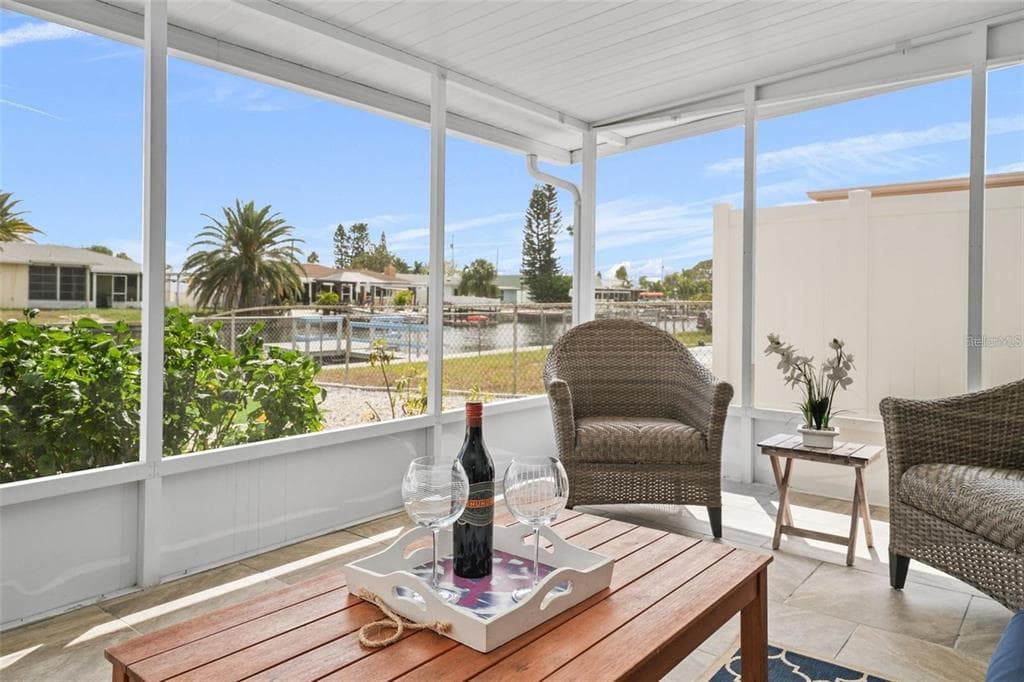 13704 VERONICA DRIVE photo 25