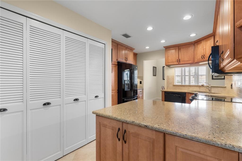 53 RIVERS EDGE LANE photo 22