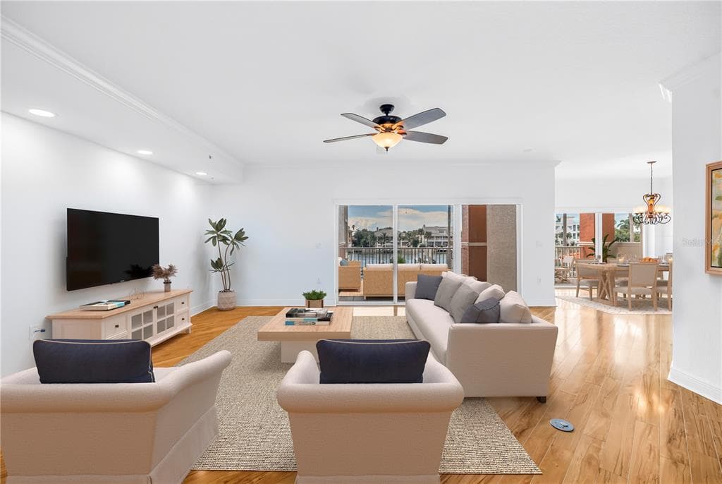 650 PINELLAS BAYWAY S 2101 photo 12